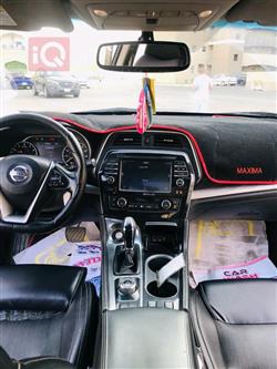 Nissan Maxima